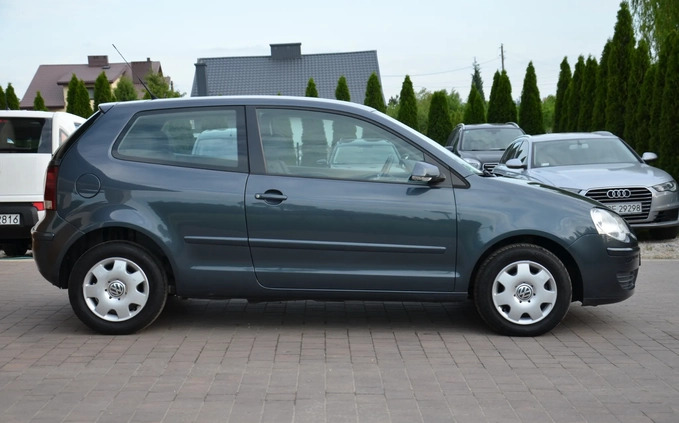 Volkswagen Polo cena 15599 przebieg: 82251, rok produkcji 2009 z Bełchatów małe 301